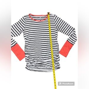 Planet Motherhood Maternity Medium